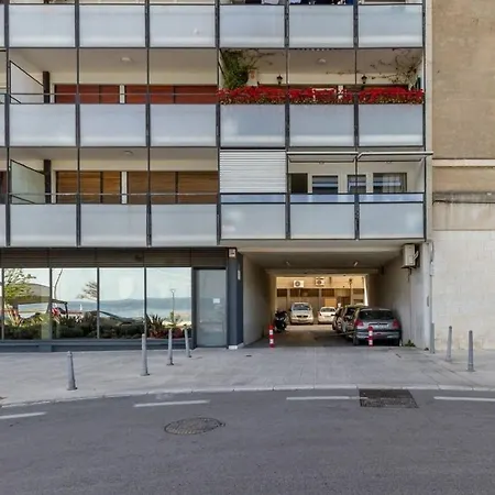 Апартаменты Deni Сплит